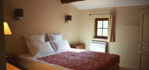 La Chambre Daudet à la Campagne Chastel, gîte à Aix-en-Provence.