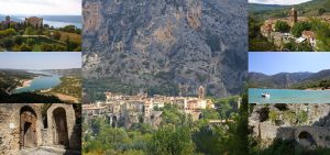 Au cours de la visite Verdon, le village de Moustiers Sainte Marie offre une vue imprenable sur le lac de Sainte-Croix et des ateliers de faïence d'une grande qualité, à un peu plus d'une heure de la maison d'hôtes et gîte Campagne Chastel, à Aix-en-Provence.